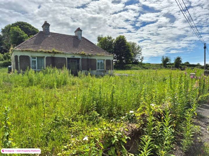 Bungalow for Sale in Charlestown, Mayo