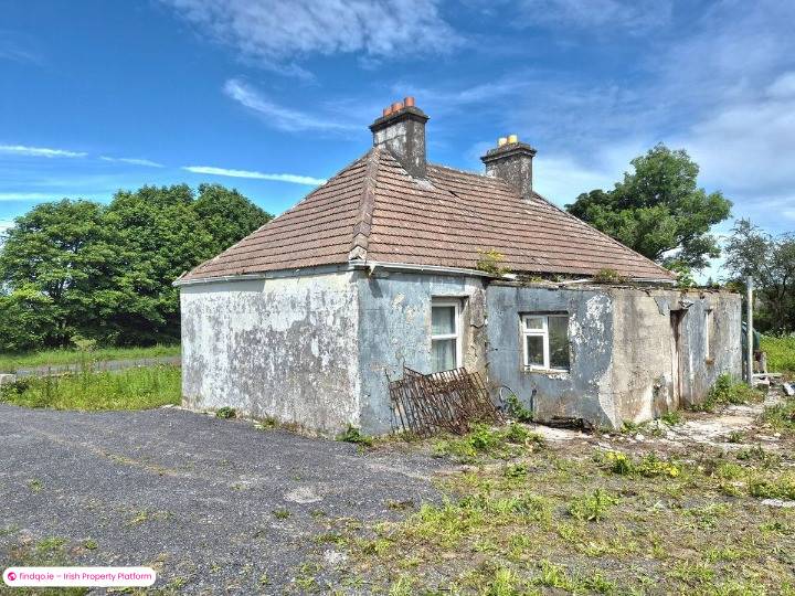 Bungalow for Sale in Charlestown, Mayo
