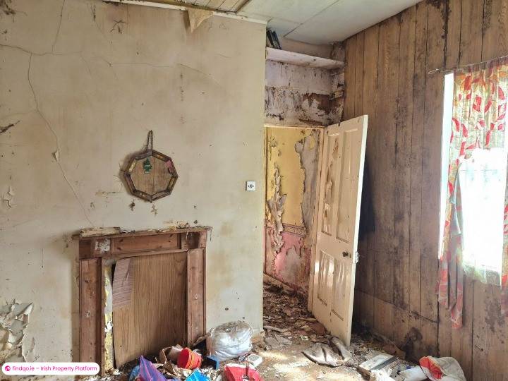 Bungalow for Sale in Charlestown, Mayo