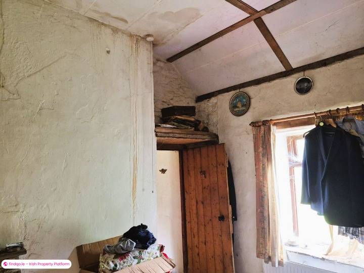 Bungalow for Sale in Carracastle, Mayo