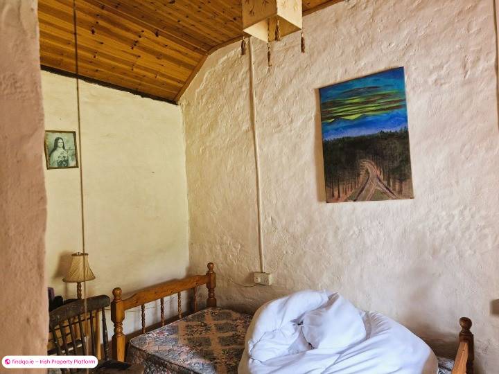 Bungalow for Sale in Carracastle, Mayo