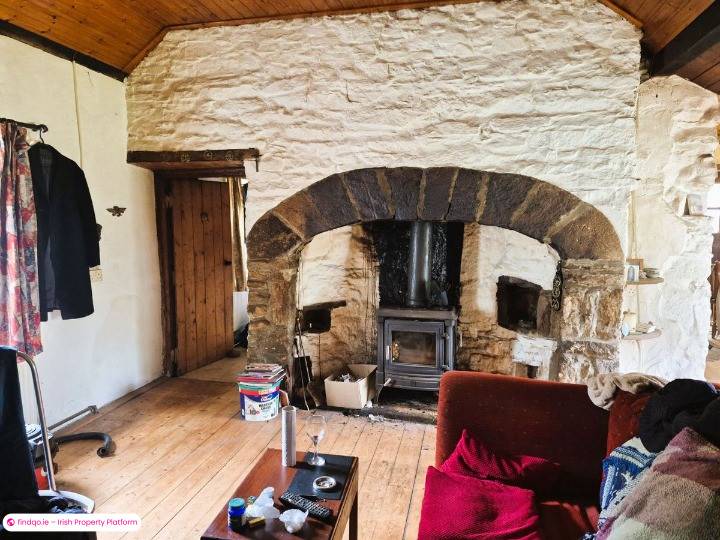 Bungalow for Sale in Carracastle, Mayo