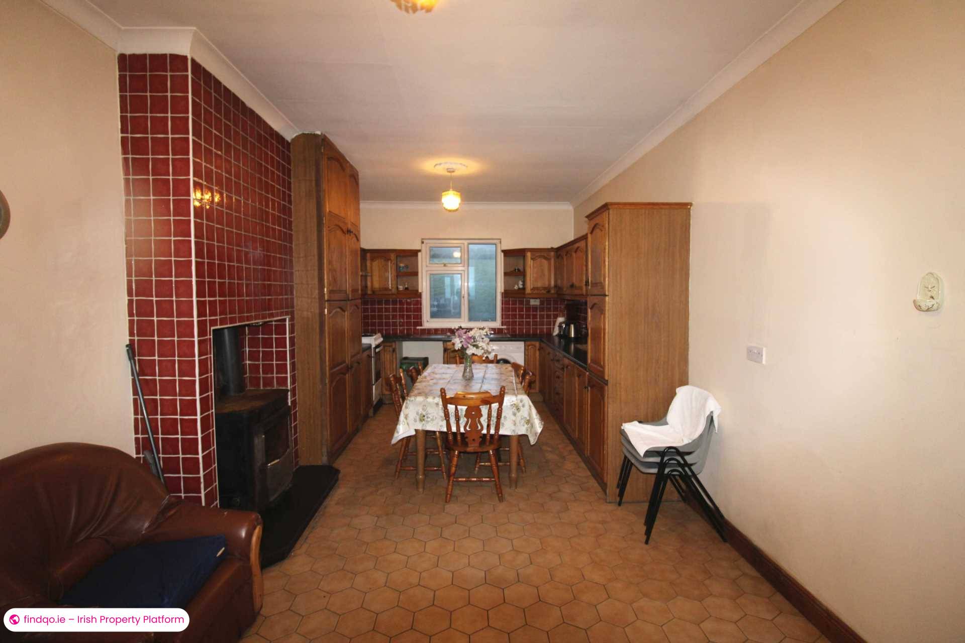 Bungalow for Sale in Carrowteige, Mayo