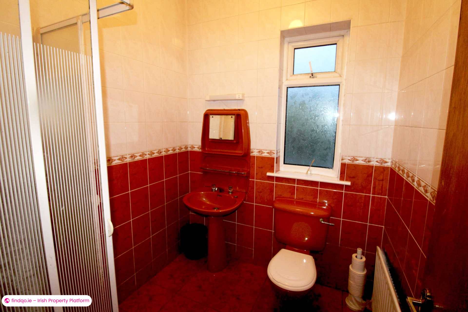 Bungalow for Sale in Carrowteige, Mayo