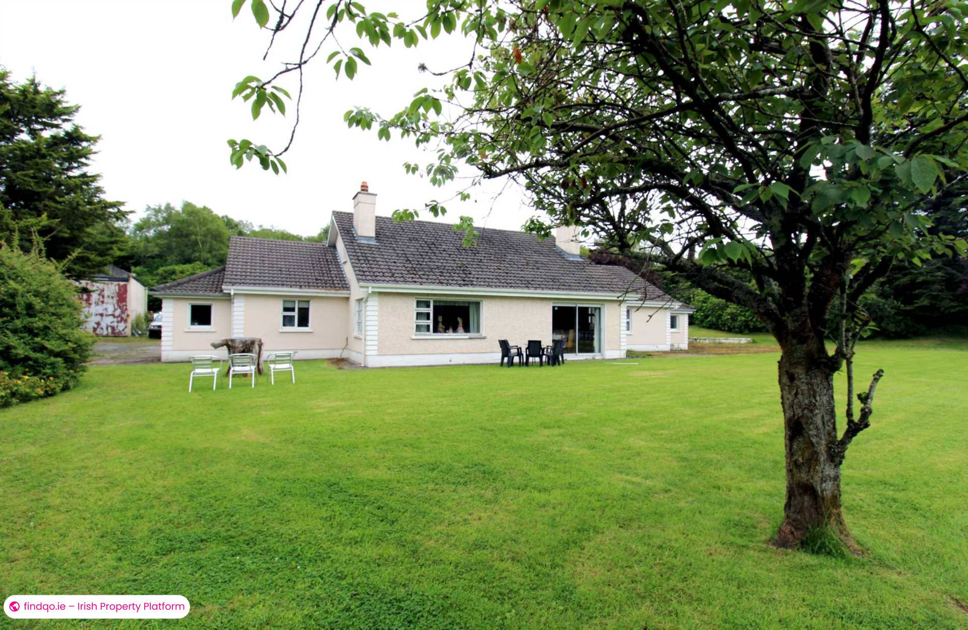 Detached house for Sale in Foxford, Mayo