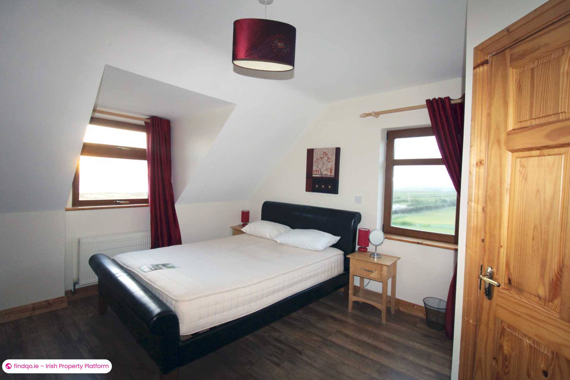 Detached house for Sale in Belmullet, Mayo