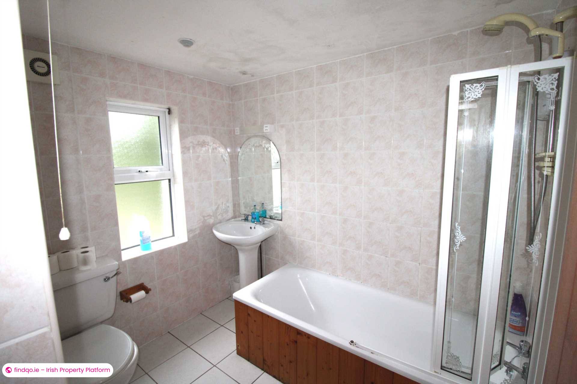 Bungalow for Sale in Castlebar, Mayo