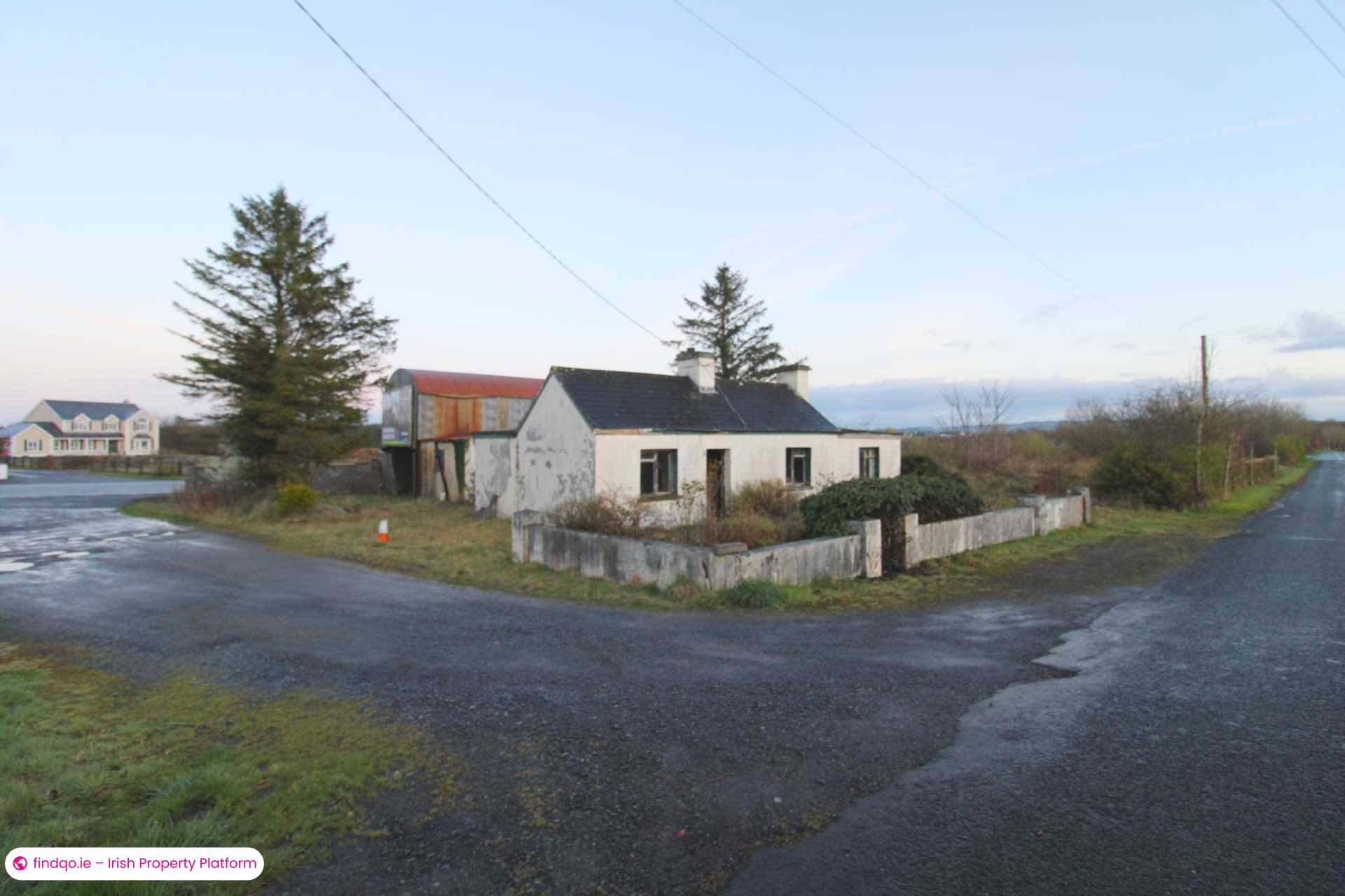Bungalow for Sale in Sandyhill, Charlestown, Co. Sligo F12T922
