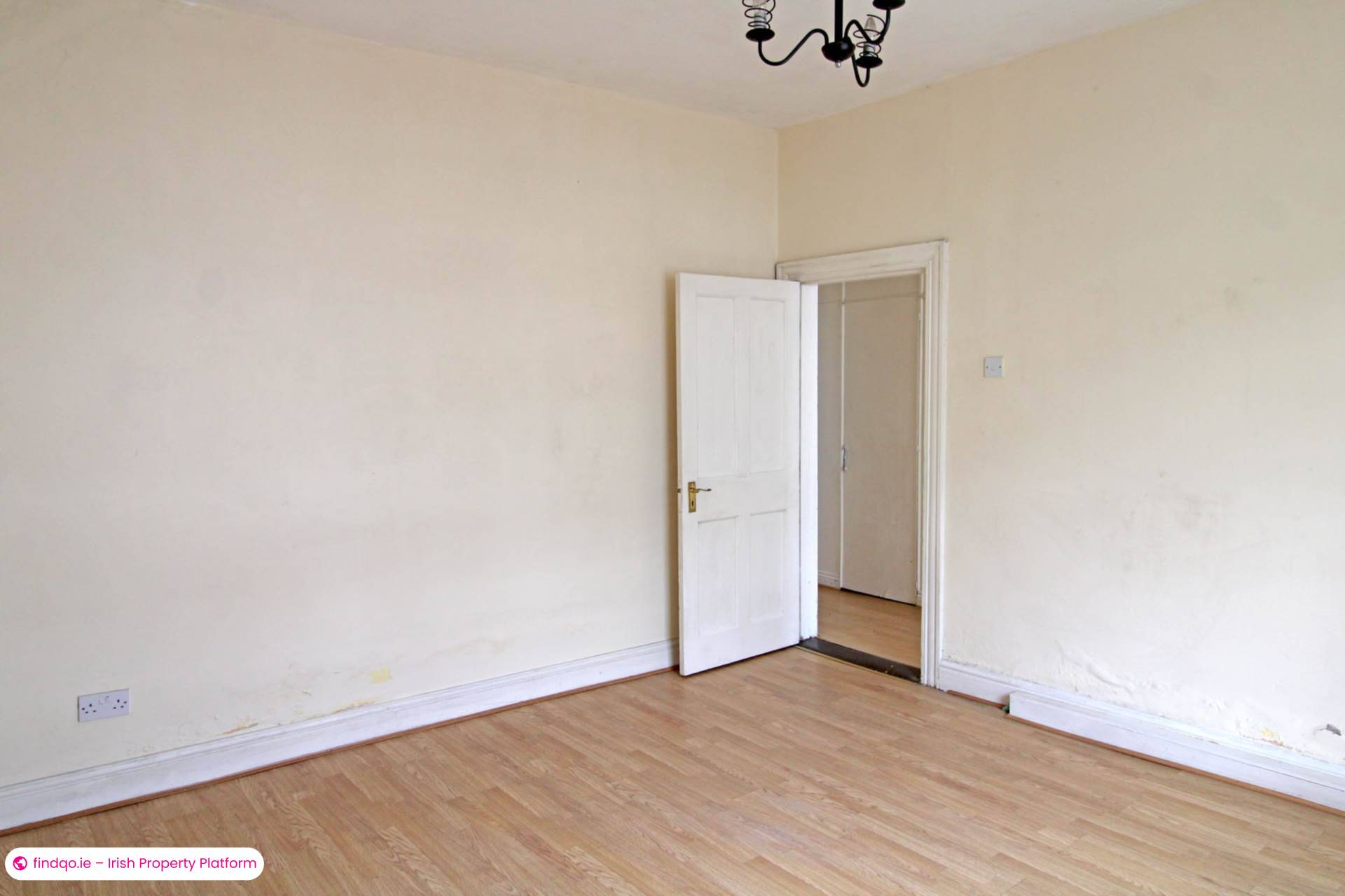 Semi-detached house for Sale in Crossmolina, Mayo