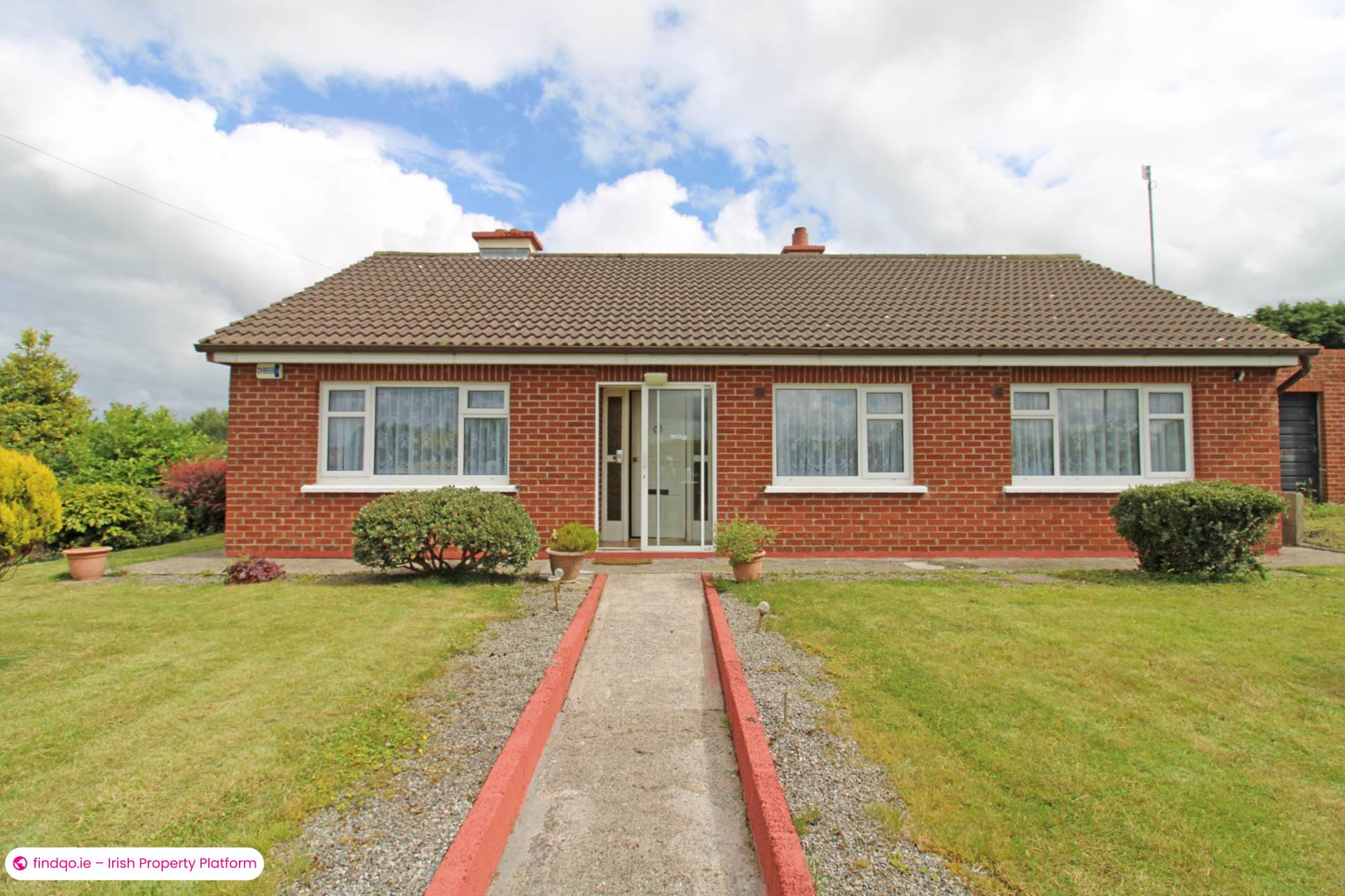 Detached house for Sale in Enniscrone, Sligo