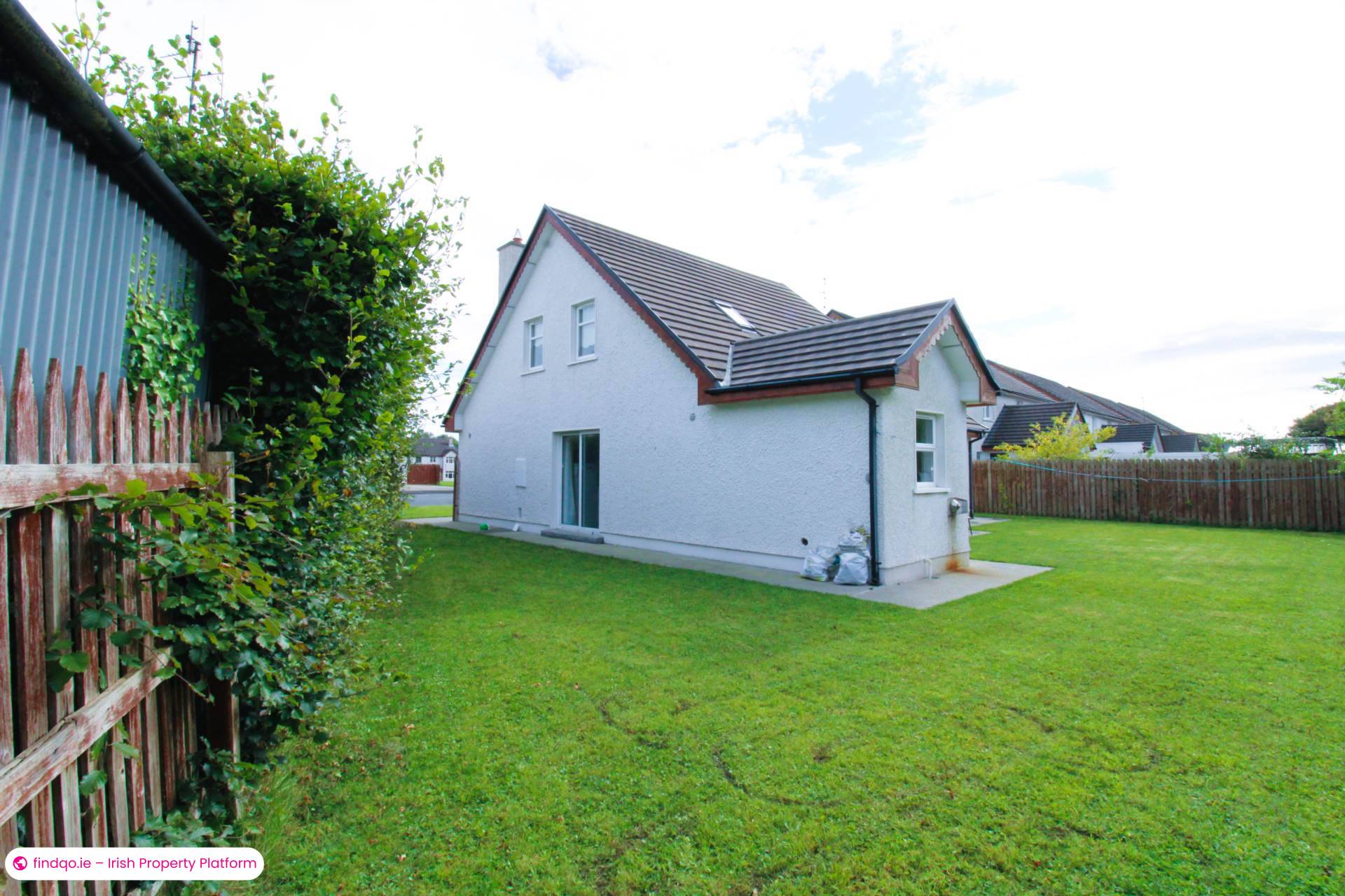 Semi-detached house for Sale in Crossmolina, Mayo