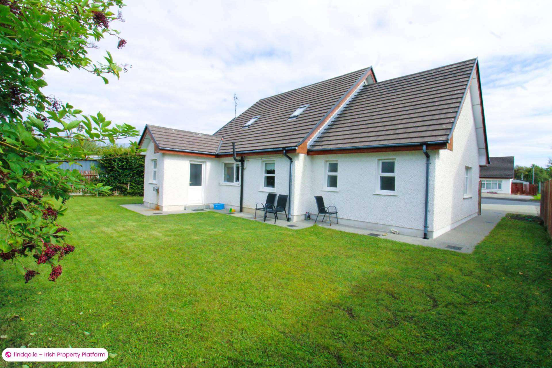 Semi-detached house for Sale in Crossmolina, Mayo