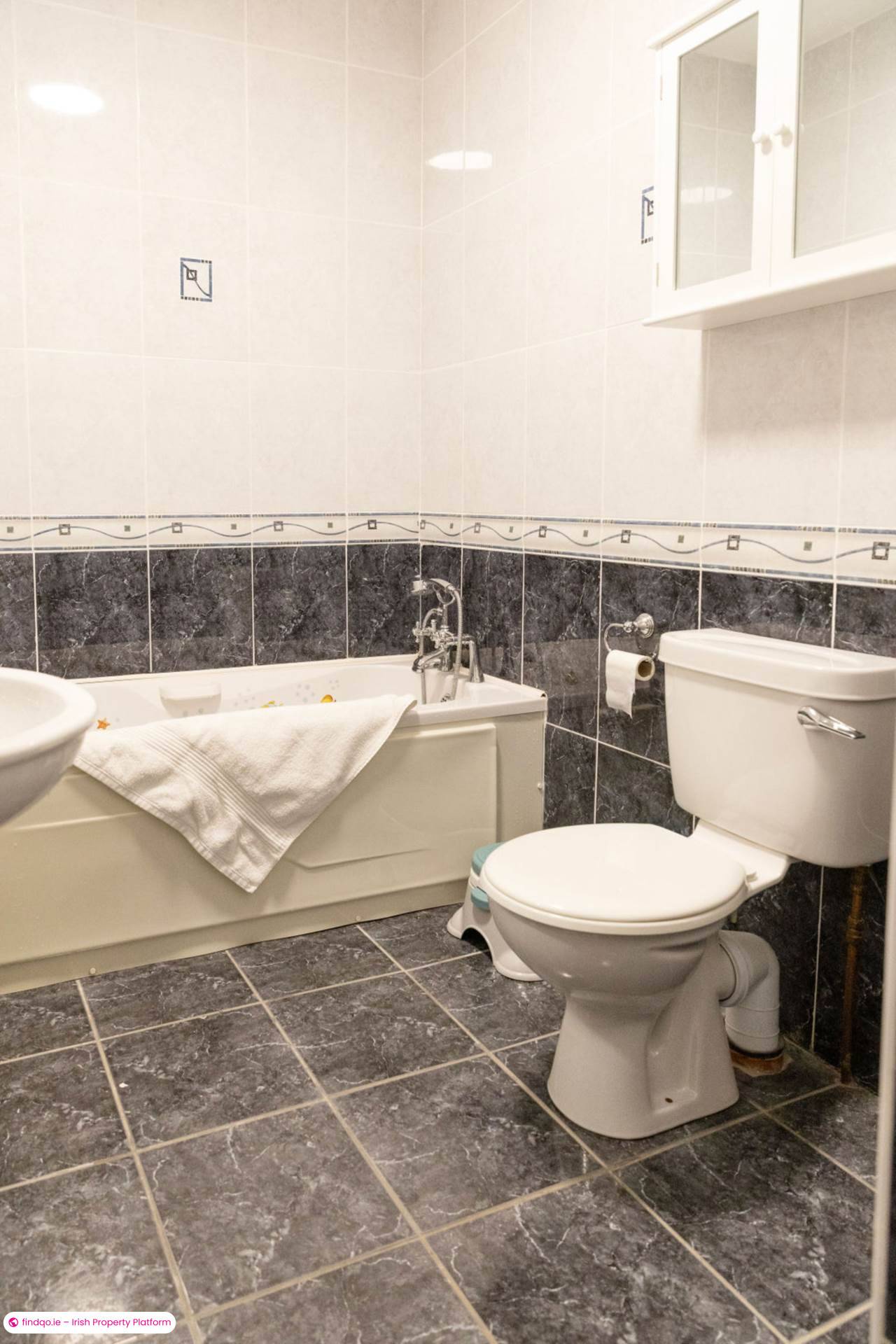 Semi-detached house for Sale in 18 Riverbank, Easky, Co. Sligo F26 NN99
