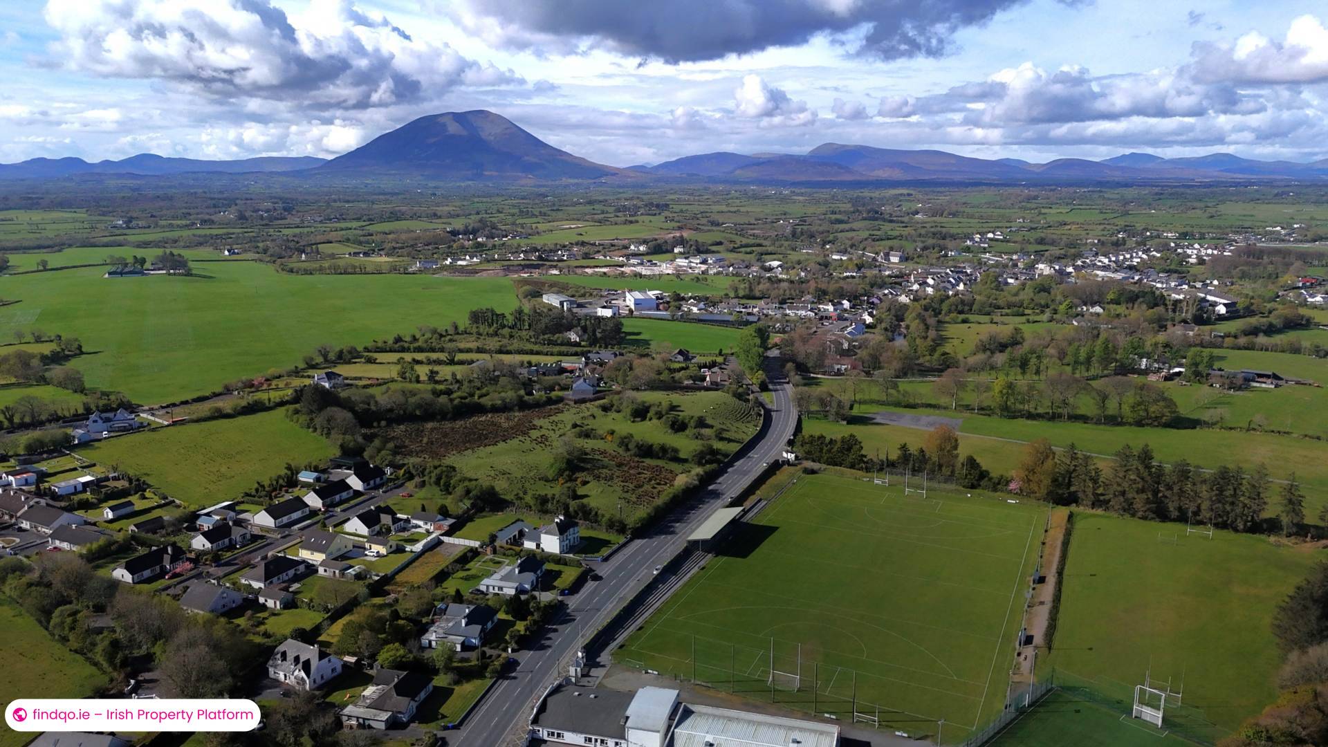 Semi-detached house for Sale in Crossmolina, Mayo