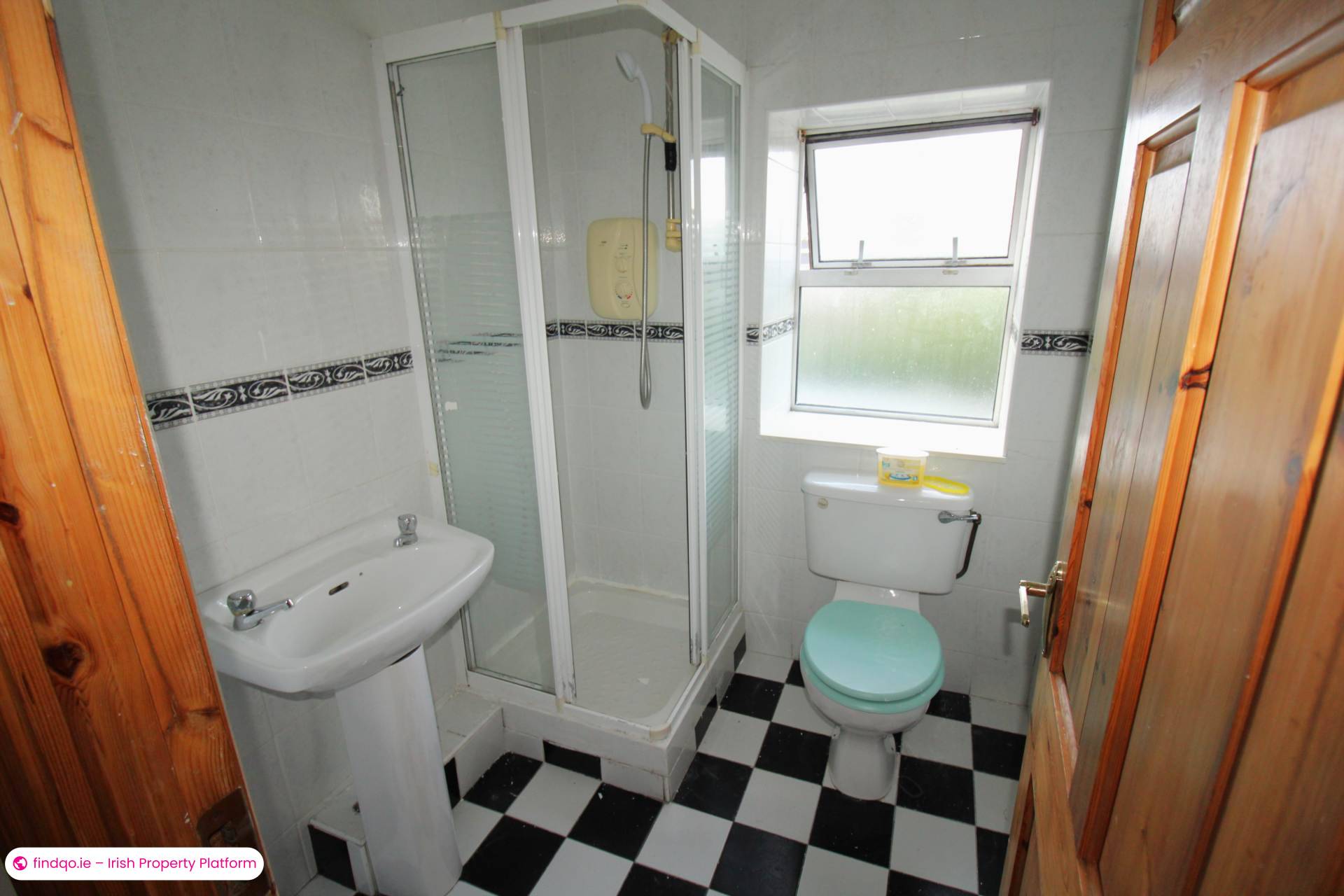 End of terrace house for Sale in Ballina, Mayo