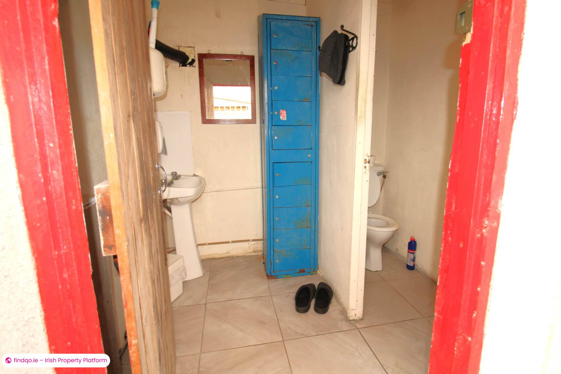 Terraced house for Sale in Crossmolina, Mayo