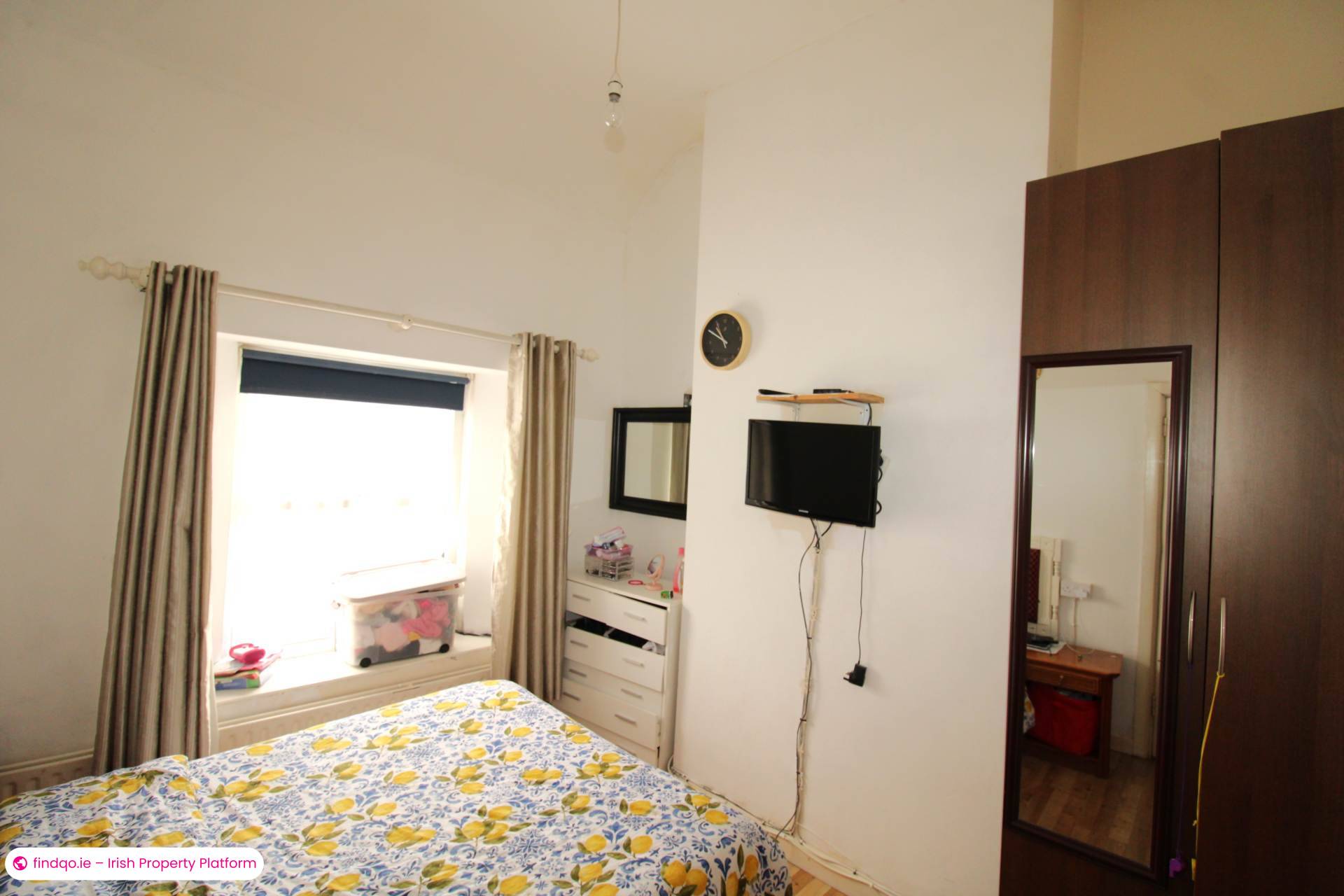Terraced house for Sale in Crossmolina, Mayo