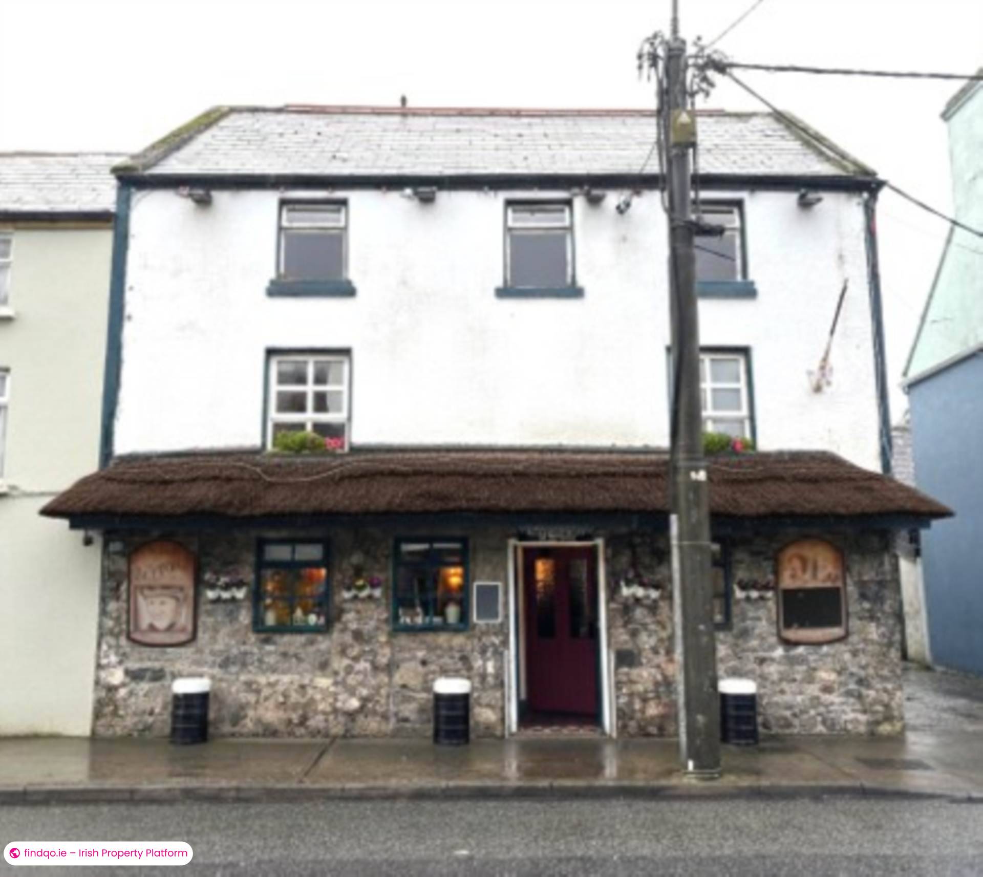 End of terrace house for Sale in Crossmolina, Mayo