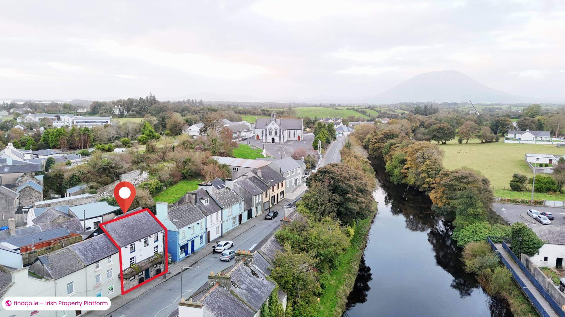 End of terrace house for Sale in Crossmolina, Mayo