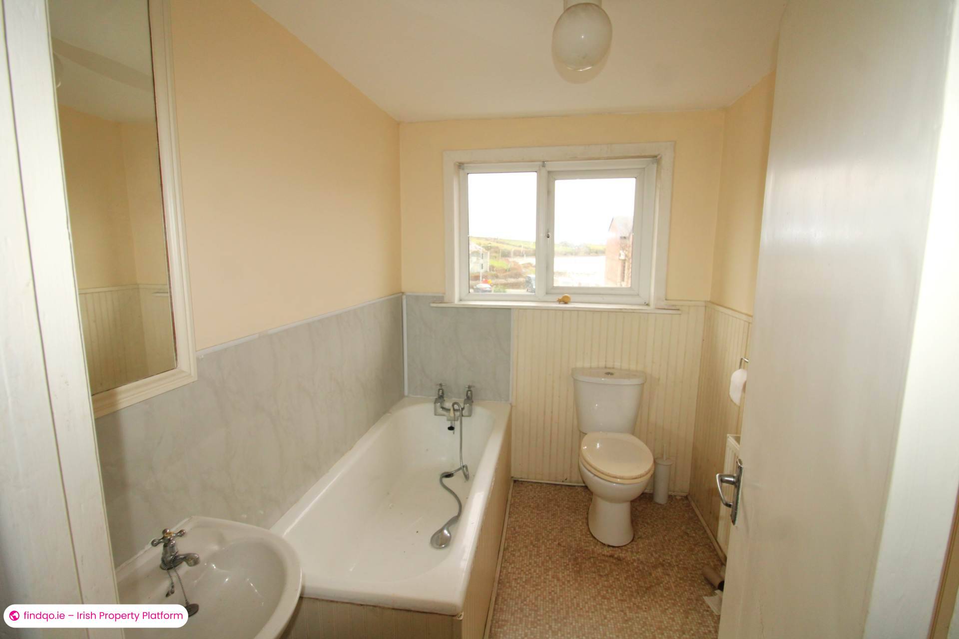 Terraced house for Sale in Belmullet, Mayo