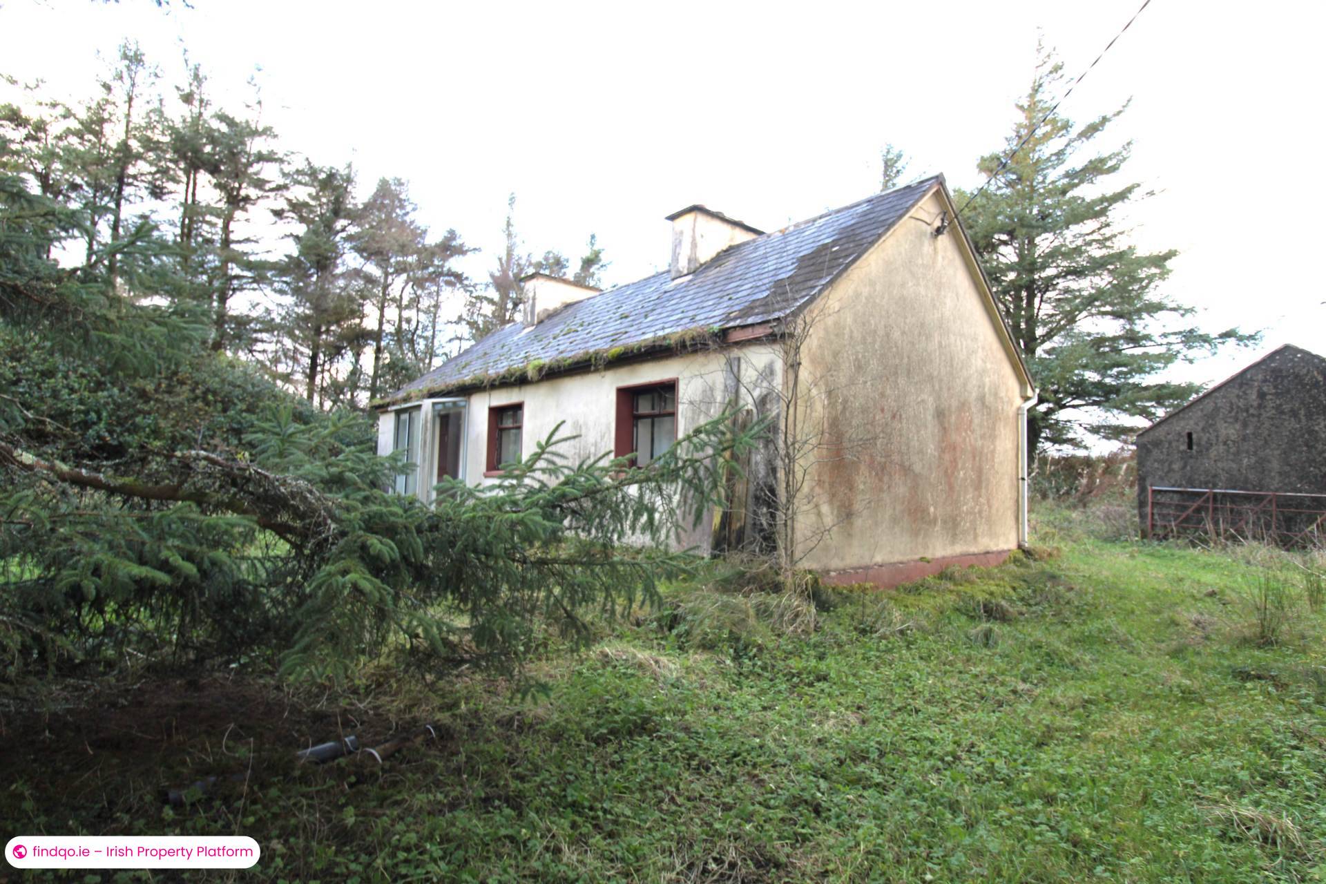Detached house for Sale in Ballycastle, Antrim