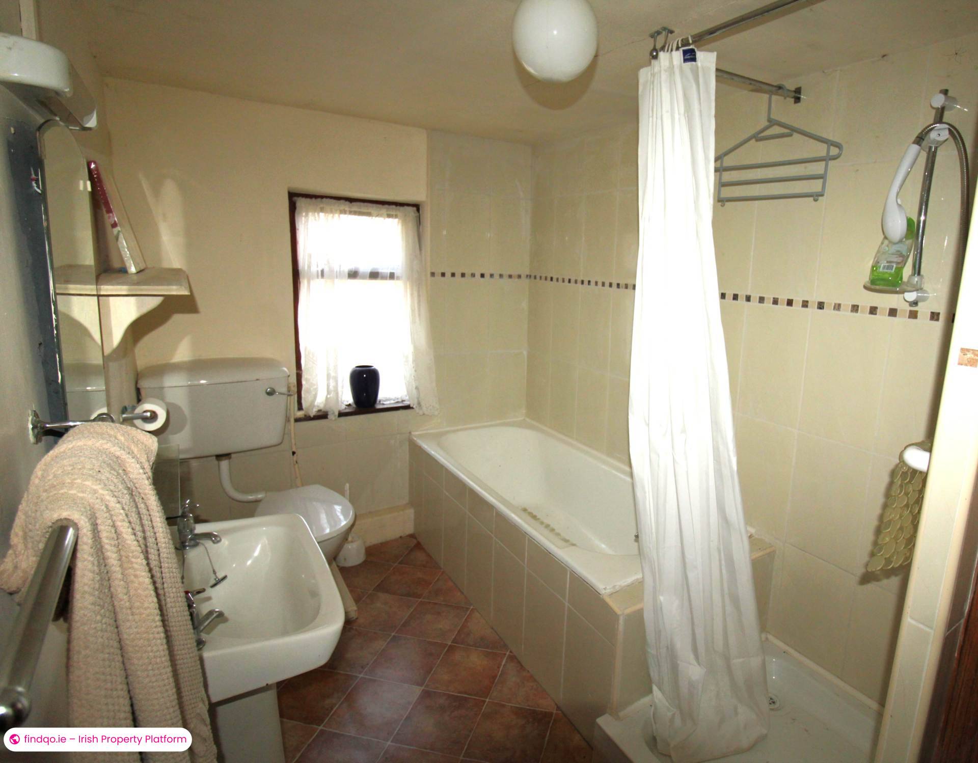 Detached house for Sale in Ballycastle, Antrim
