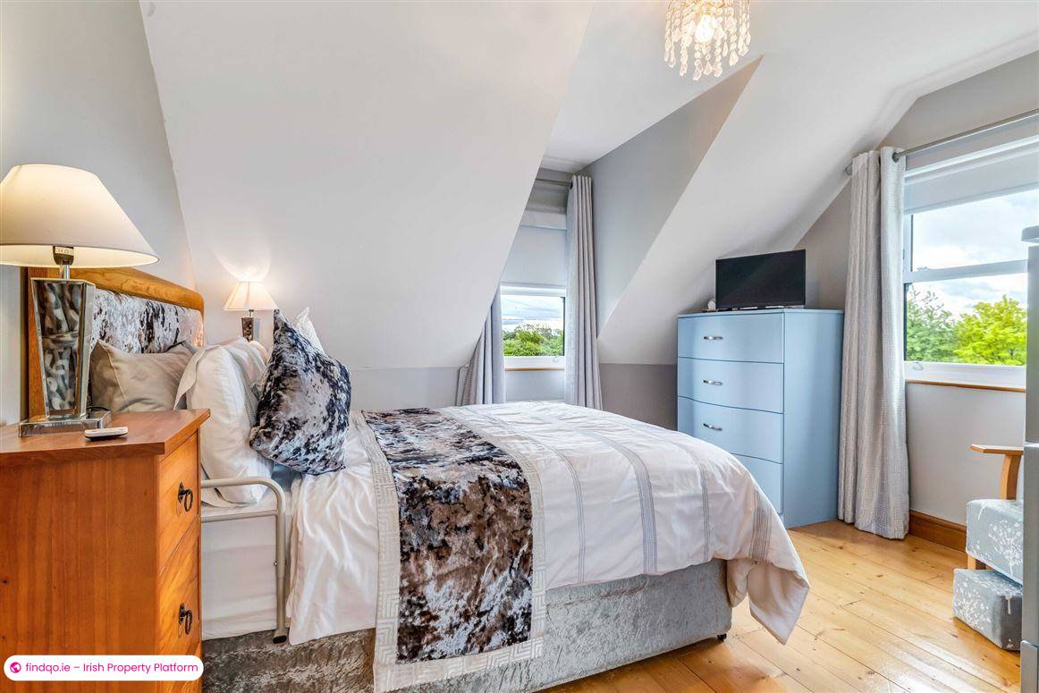 Detached house for Sale in The Ward, Dublin 11