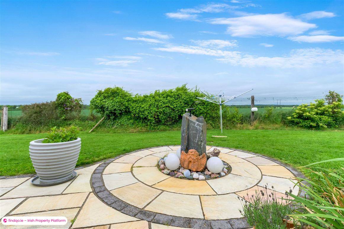 Detached house for Sale in The Ward, Dublin 11