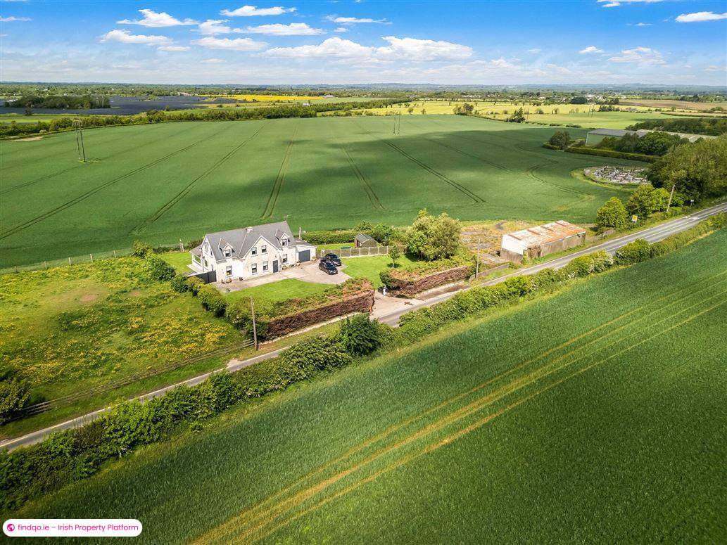 Detached house for Sale in The Ward, Dublin 11