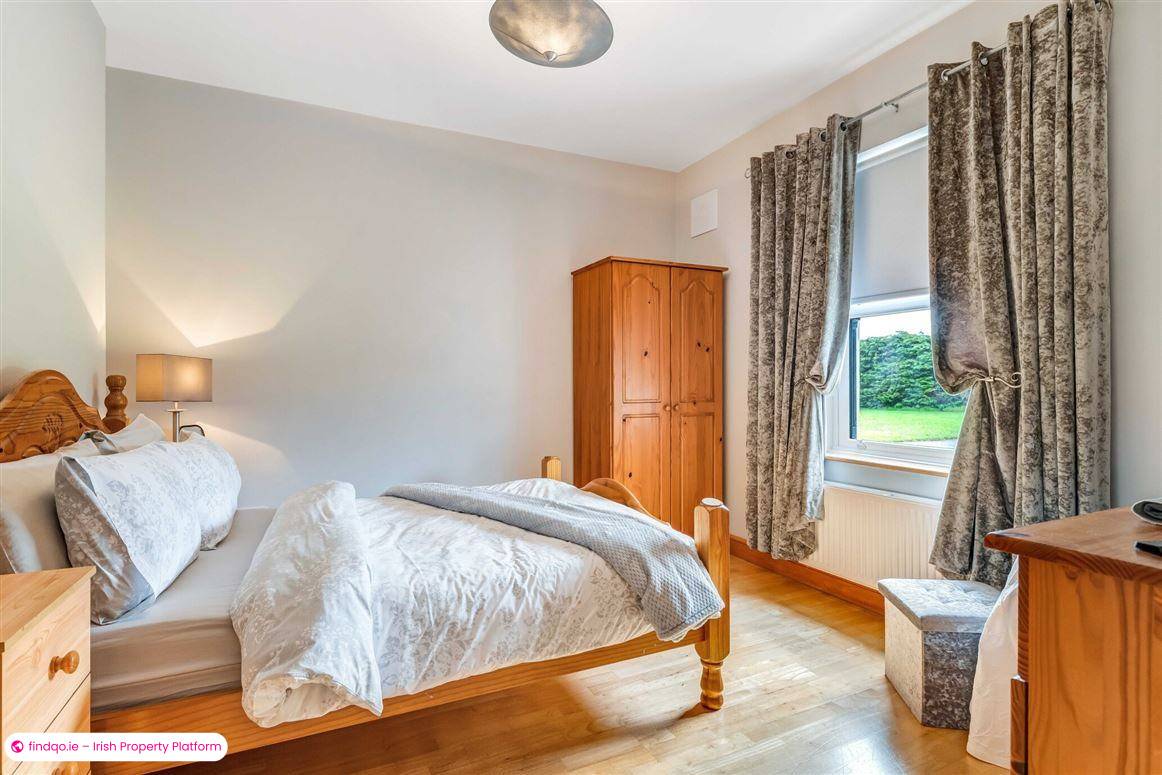 Detached house for Sale in The Ward, Dublin 11