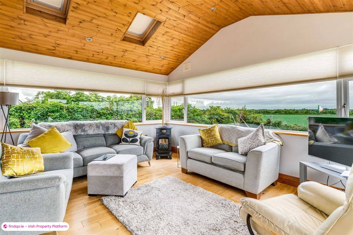 Detached house for Sale in The Ward, Dublin 11