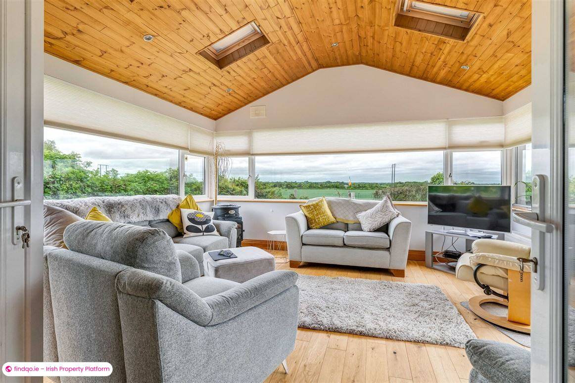 Detached house for Sale in The Ward, Dublin 11