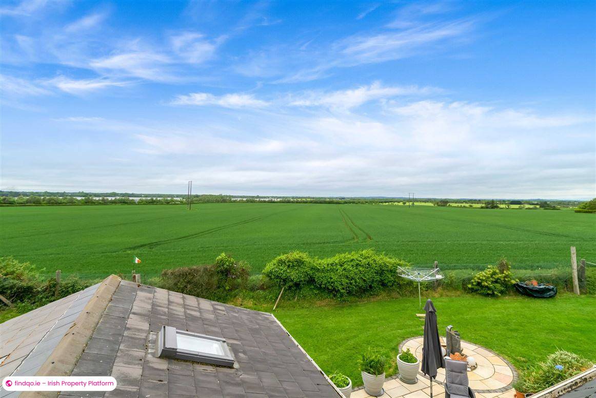 Detached house for Sale in The Ward, Dublin 11