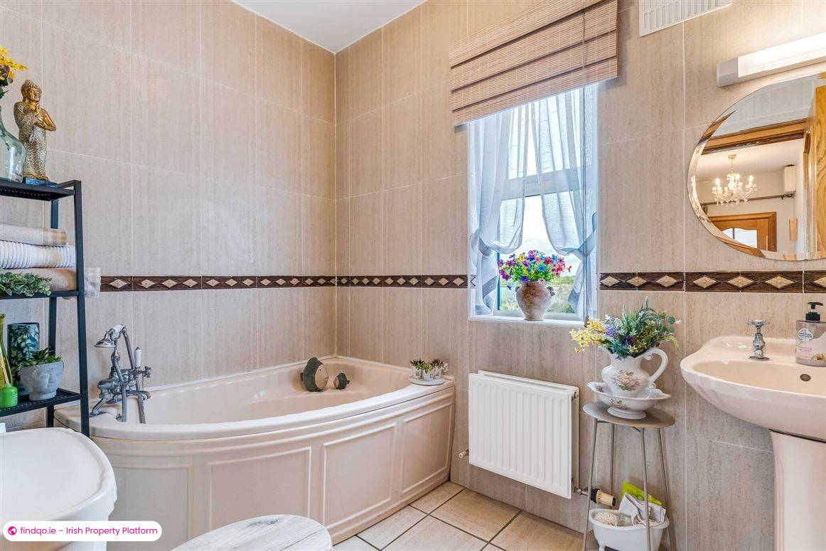 Detached house for Sale in The Ward, Dublin 11