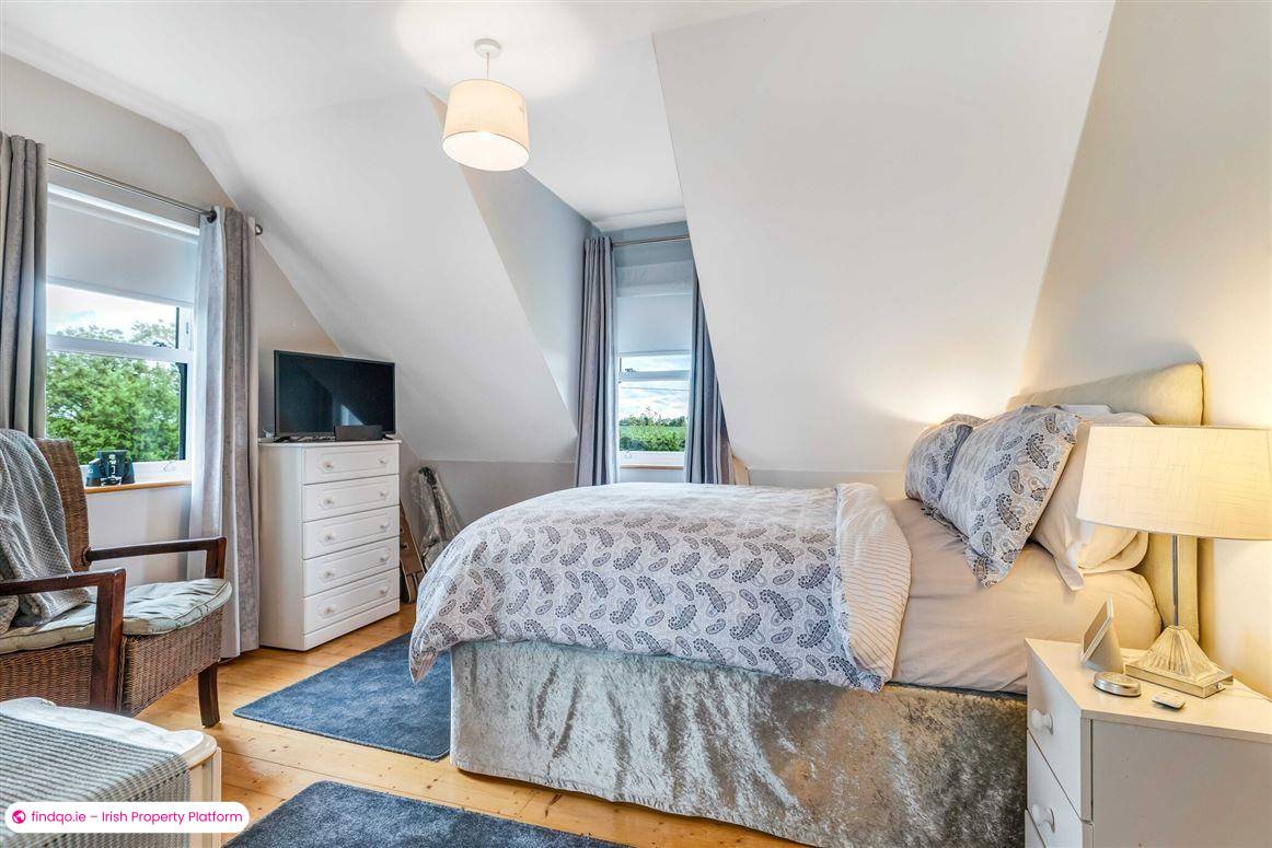 Detached house for Sale in The Ward, Dublin 11