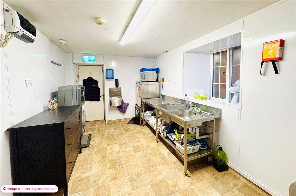 Restaurant / Bar / Hotel for Sale in Castlegregory, Kerry