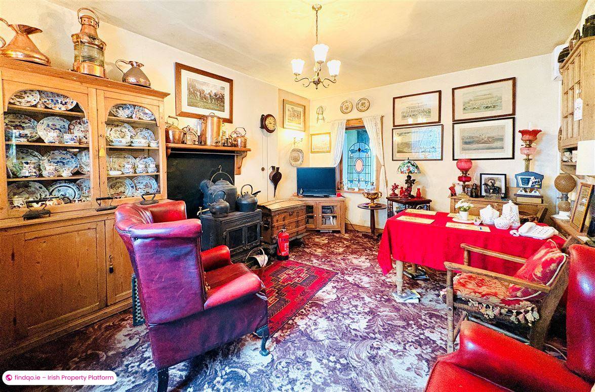 Detached house for Sale in Fenit, Kerry
