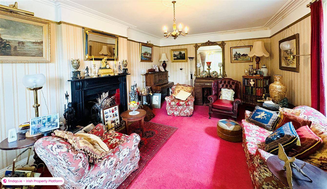 Detached house for Sale in Fenit, Kerry