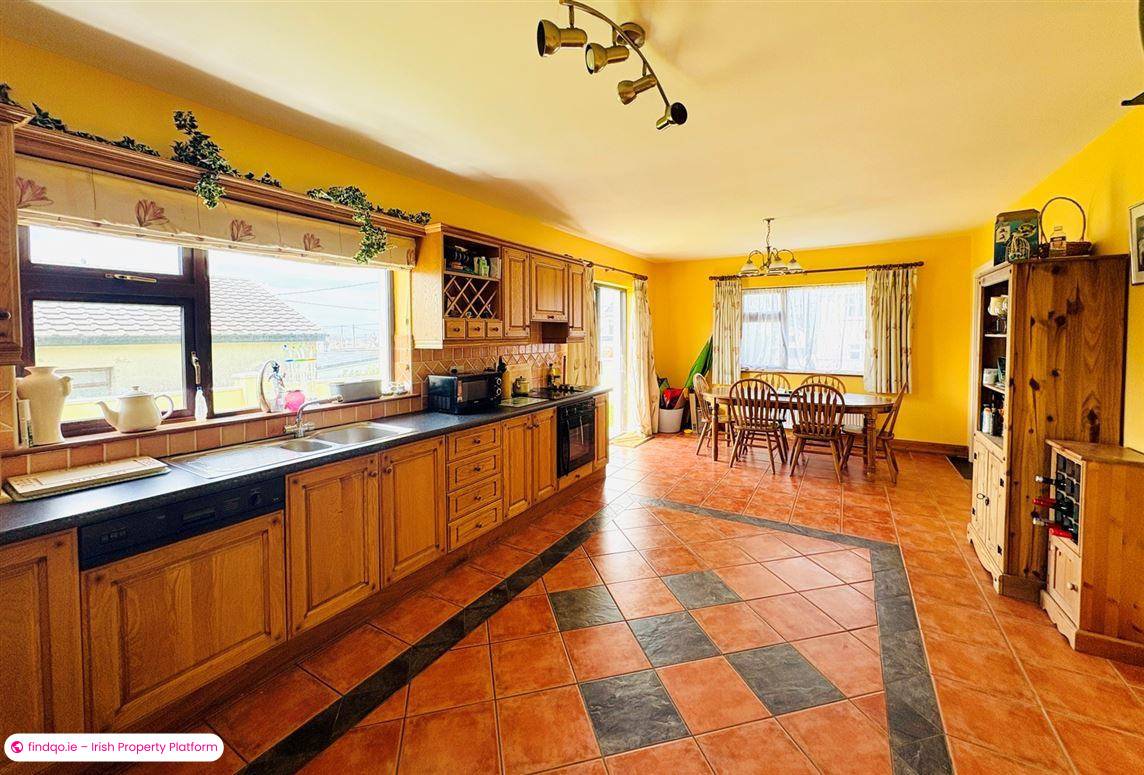 Detached house for Sale in Ballybunion, Kerry