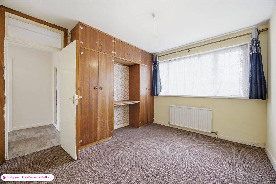 Semi-detached house for Sale in Dublin 5