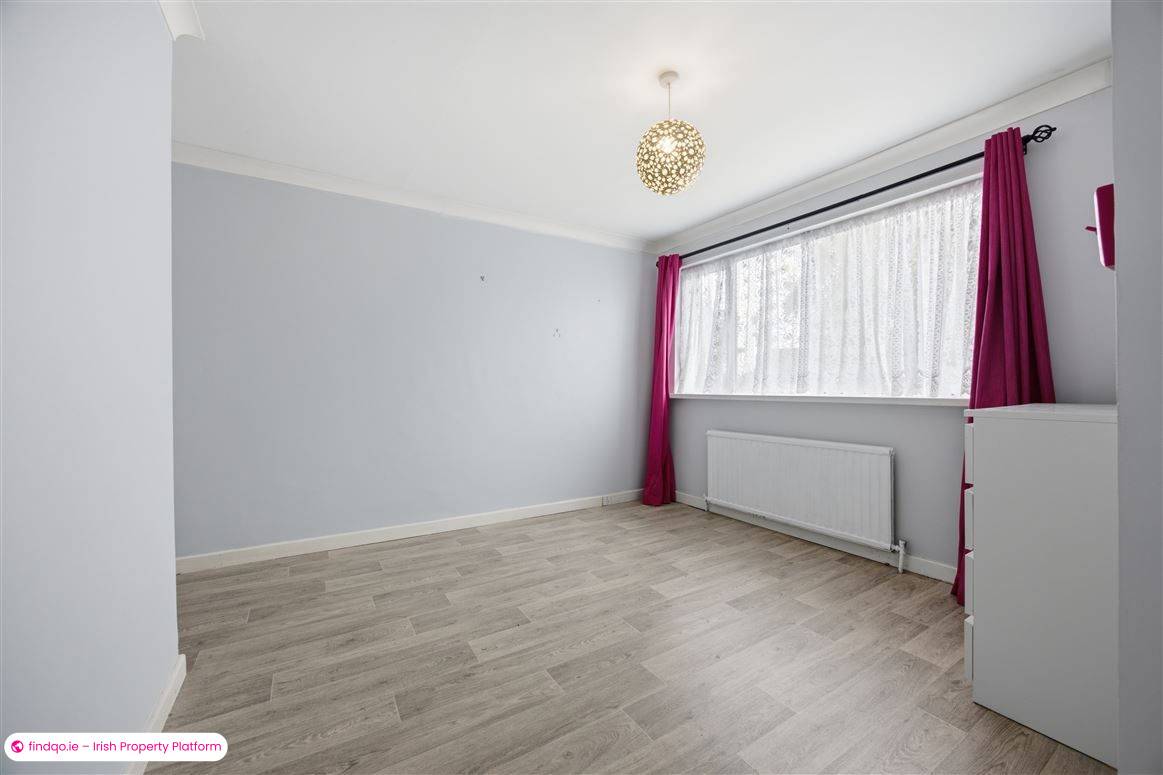 Semi-detached house for Sale in Dublin 5