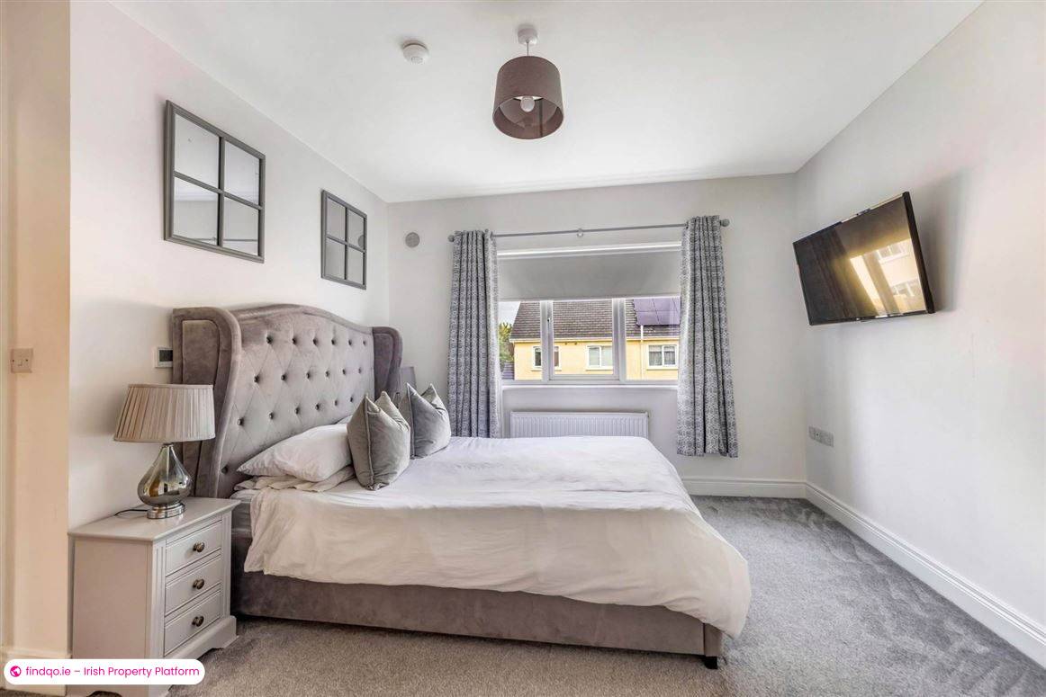 Semi-detached house for Sale in Blackrock, Louth
