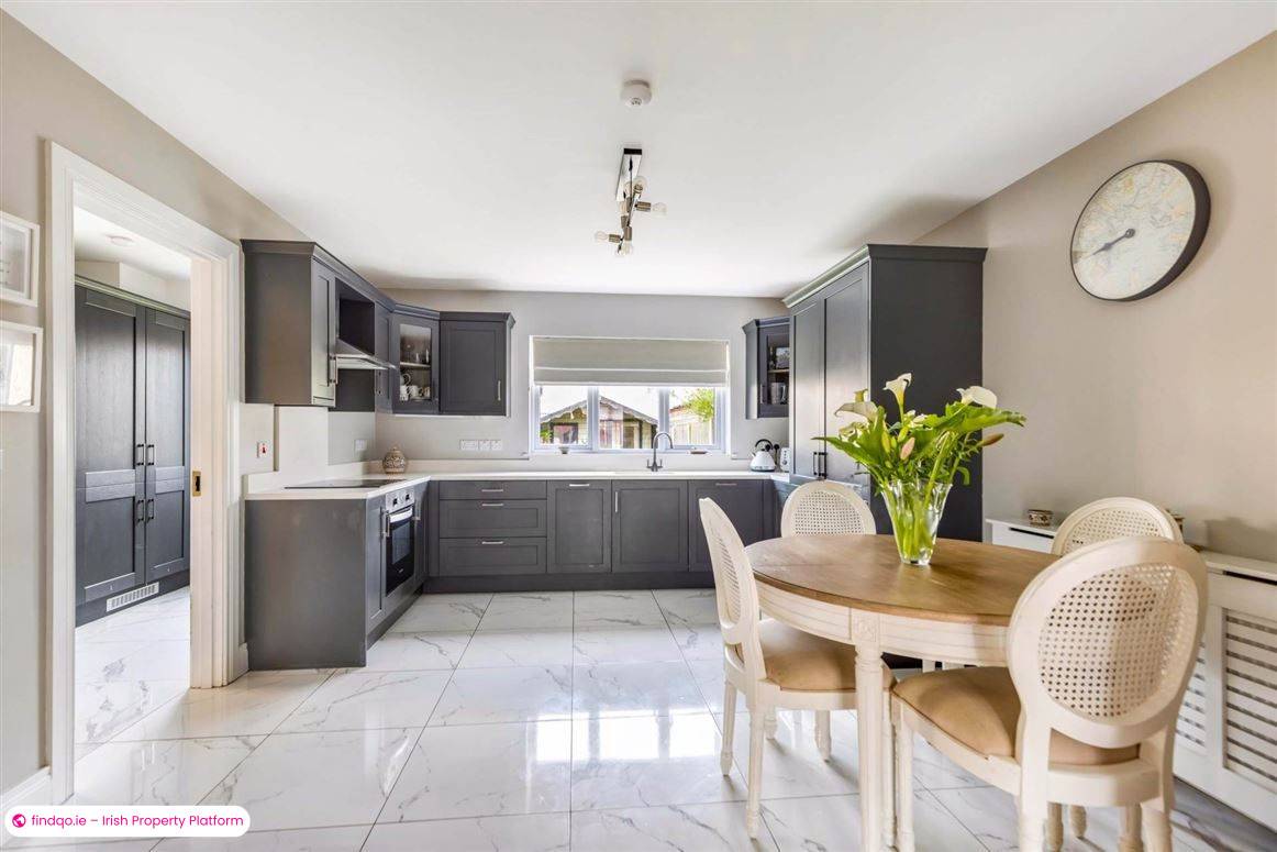Semi-detached house for Sale in Blackrock, Louth