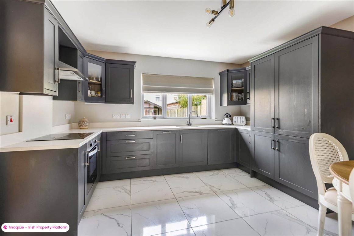 Semi-detached house for Sale in Blackrock, Louth