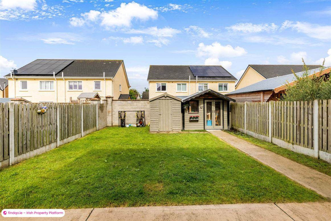 Semi-detached house for Sale in Blackrock, Louth