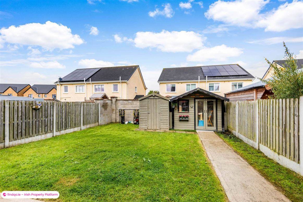 Semi-detached house for Sale in Blackrock, Louth