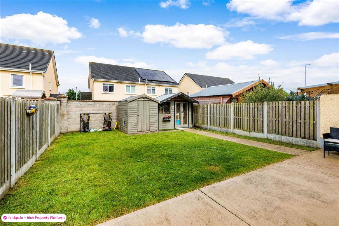 Semi-detached house for Sale in Blackrock, Louth
