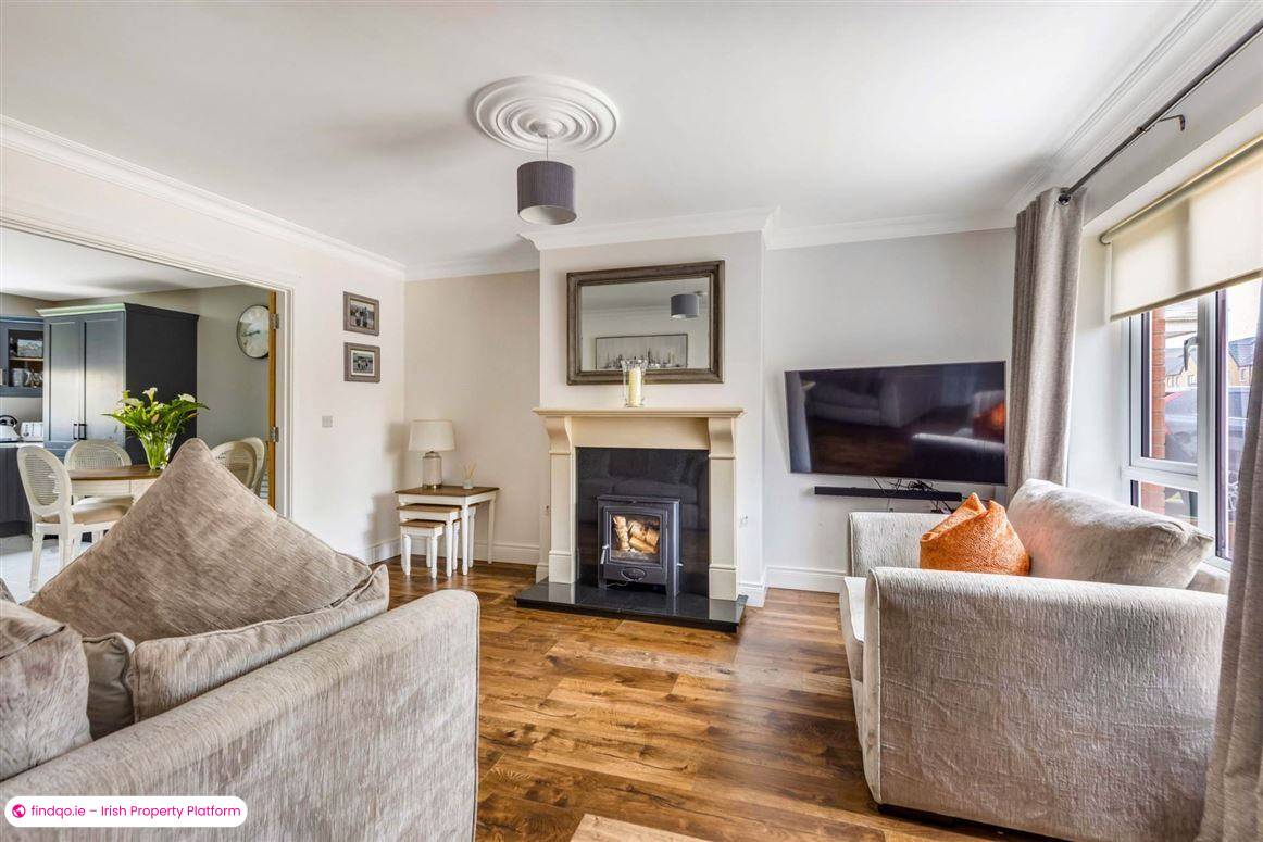 Semi-detached house for Sale in Blackrock, Louth