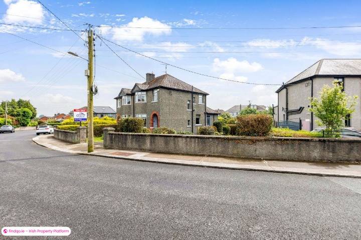 Semi-detached house for Sale in Dundalk, Louth