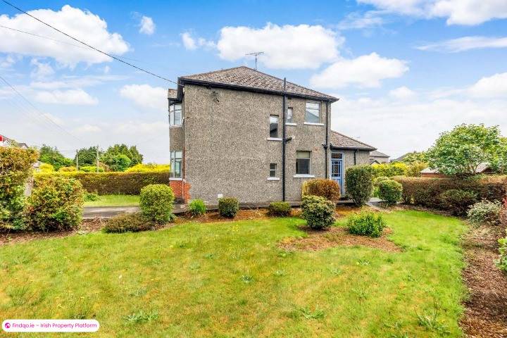 Semi-detached house for Sale in Dundalk, Louth